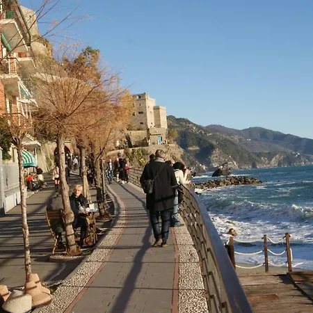 Chez Tamara With Private Parking And Air Conditioned Monterosso al Mare Exterior foto