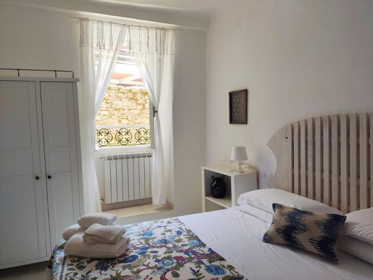 Chez Tamara With Private Parking And Air Conditioned Apartment