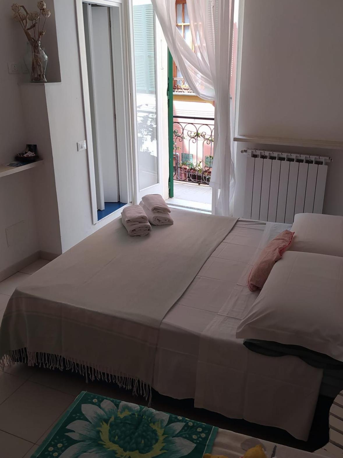 Chez Tamara With Private Parking And Air Conditioned Apartment